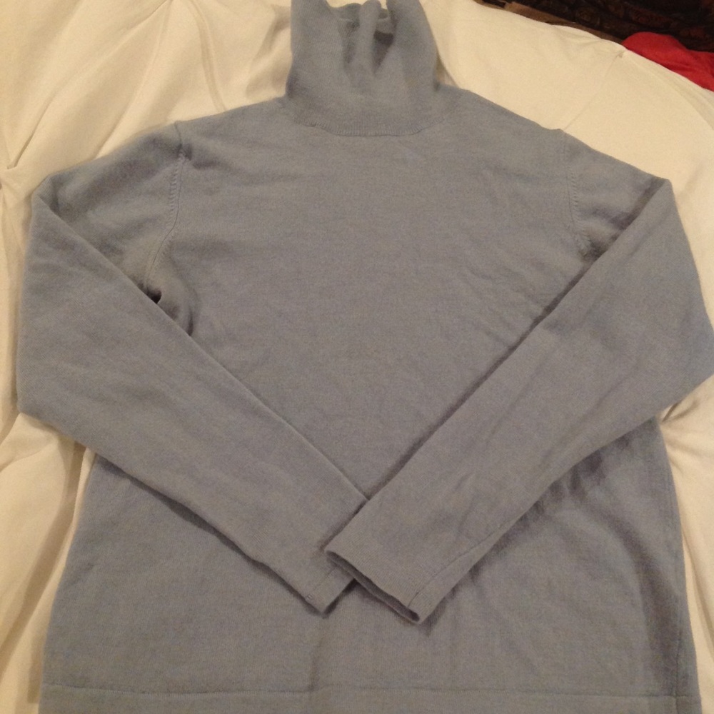 Land's End M Merino Wool Blue Turtleneck Sweater